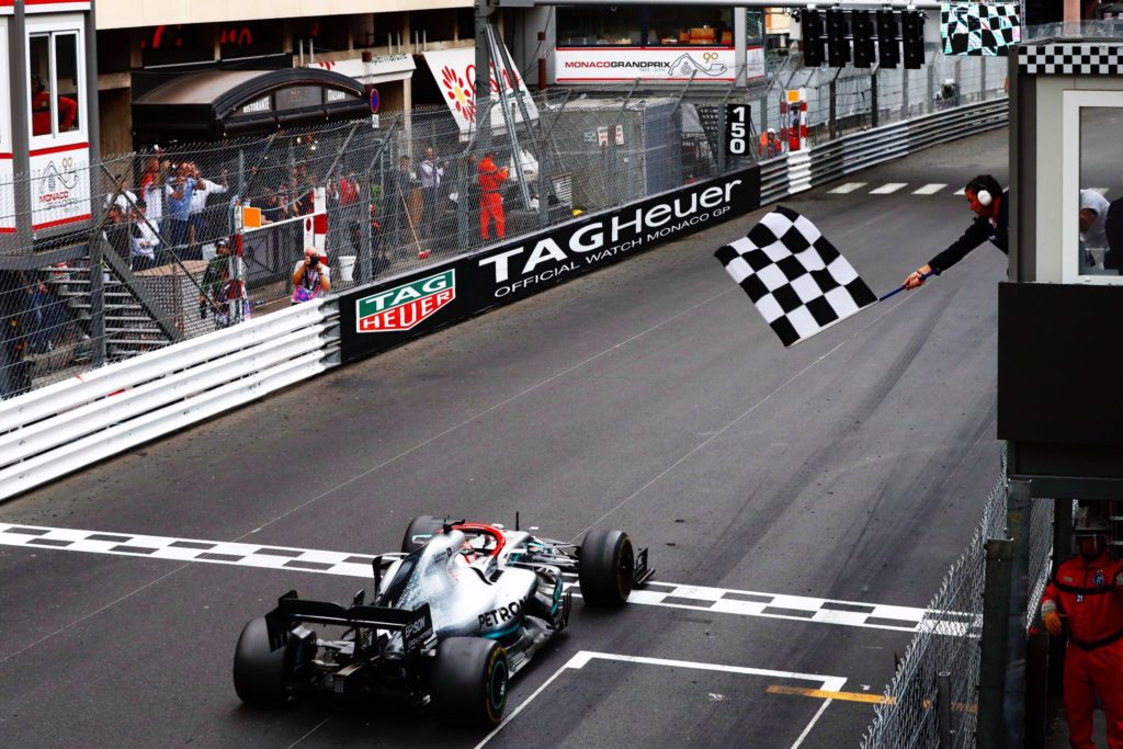 Formula 1 Hamilton vince Montecarlo