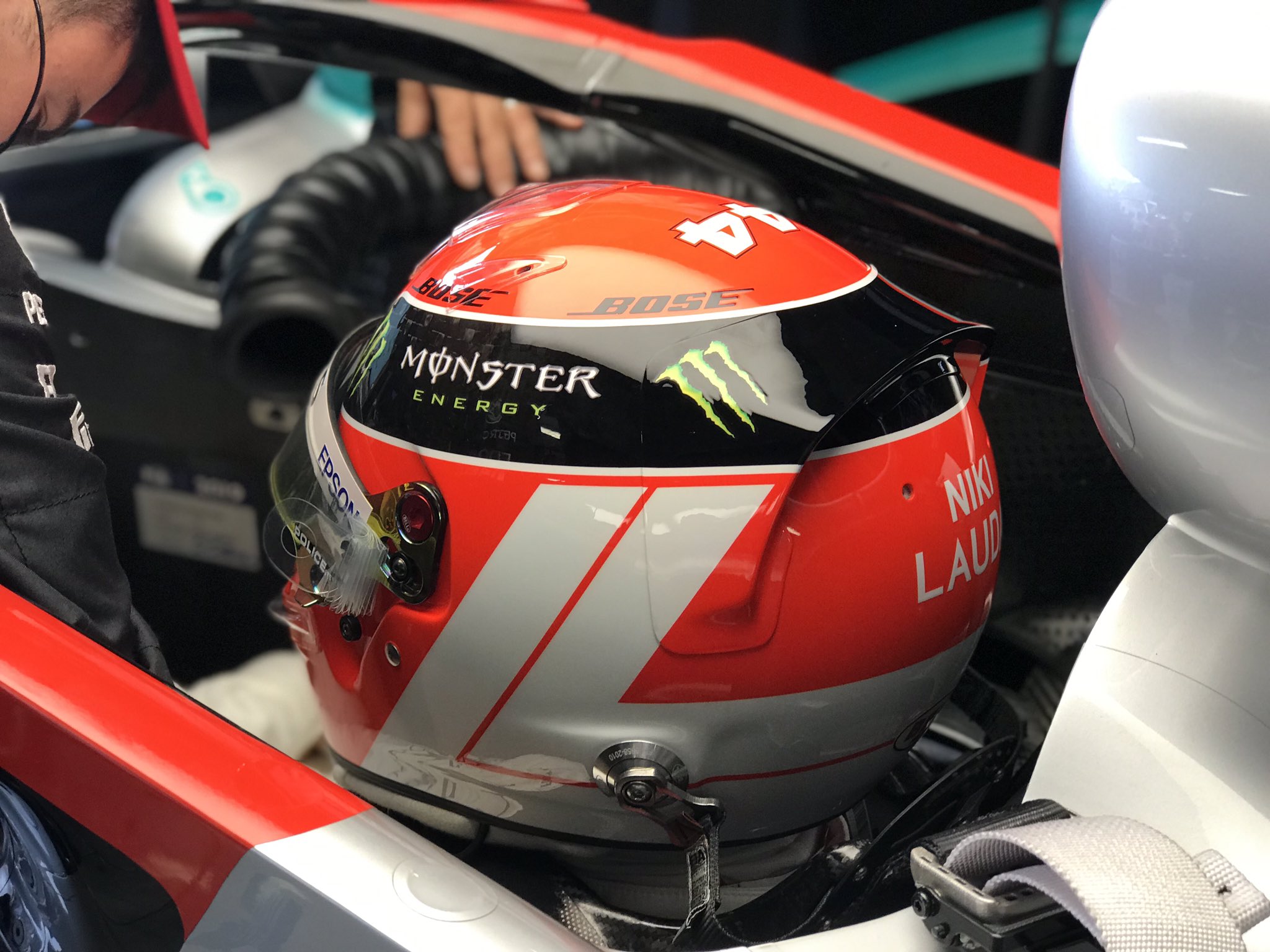 Hamilton casco Niki Lauda