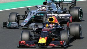 F1 - Mercedes e RedBull chiedono direttive tecniche