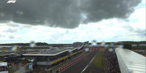 F1 - A Silverstone piove, libere 1 complicate miglior tempo di Bottas