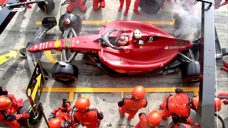 Ferrari F1 Box Sainz