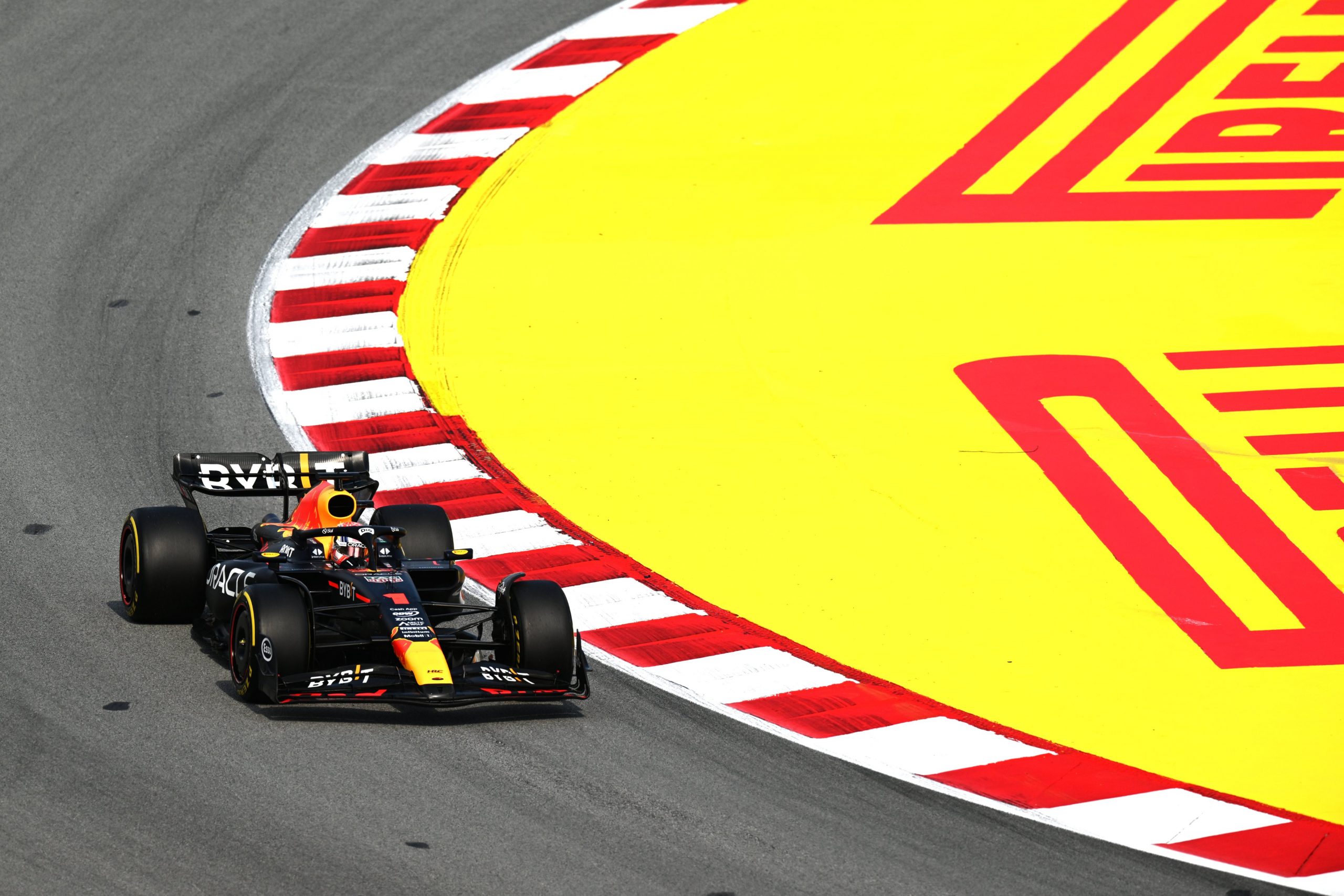 Spanish GP, Qualifying Verstappen implacable, Sainz in the front row