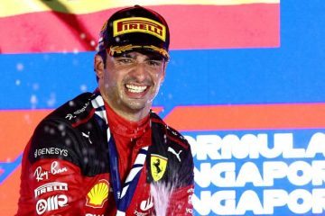 F1 - Singapore, Sainz riporta la Ferrari alla vittoria Leclerc 4°