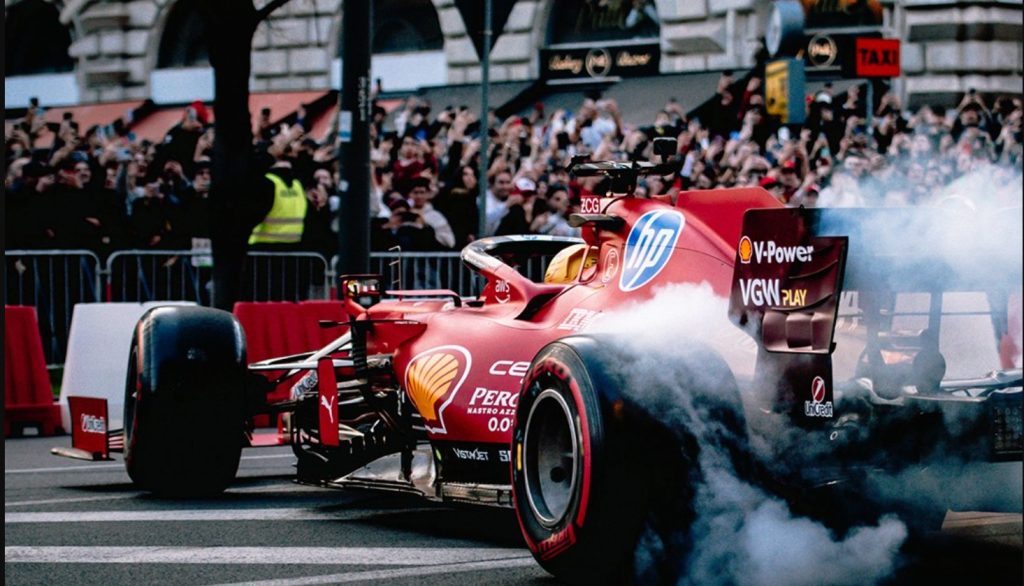 Ferrari Hamilton Evento Milano foto credit Media Ferrari via X