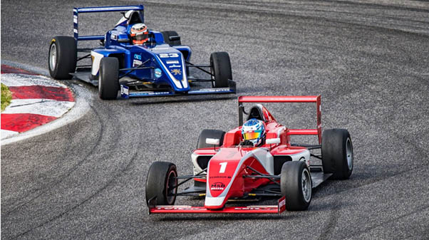 Piloti Formula 1 foto credits Source: Canva editor