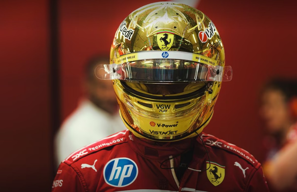 Ferrari F1 Singapore Hamilton