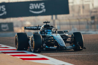 F1 test Baharain Mercedes Russell